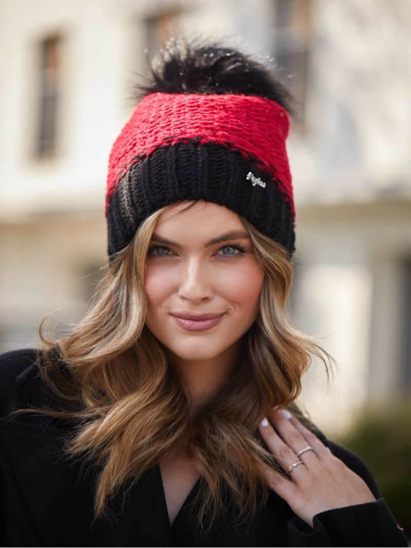 Red winter hat C6 - Online store - Boutique